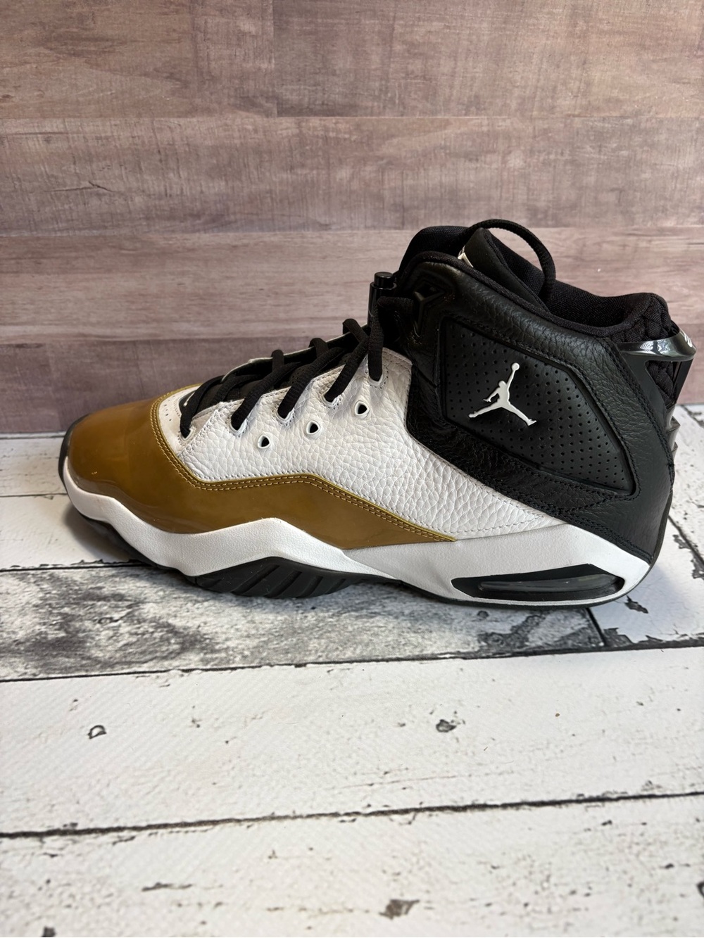 Nike Air Jordan - Picture 4 of 5